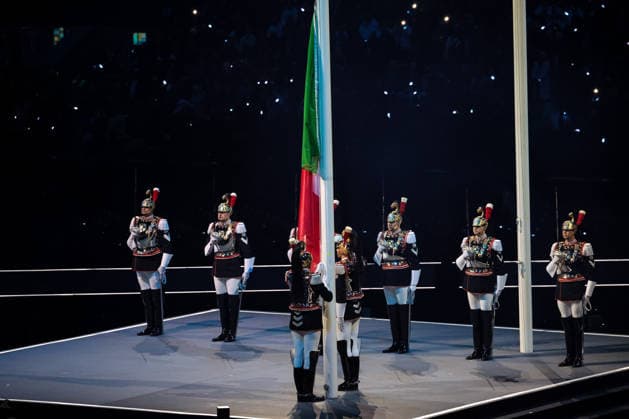 The cuirassier raises the Italian flag during the Opening Ceremony of the Olympic Winter games, Winterspiele,Spiele, Summer games Milano-Cortina 2026 on February 06, 2026 at the Milano San Siro Olympic Stadium in Milan, Italy  Copyright: xLucianoxMariaxBisi IPAxSportx xipa-agency.netx xx IPA_71042994 IPA_Agency_IPA71042994