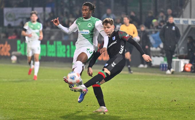 06 02 2026 Soccer Season 2025 2026 2 Soccer Bundesliga 21 Matchday SpVgg Greuther Fürth SGF Kleeblatt 1 FC Magdeburg FCM Sportfoto Zink xwoxzix DFL regulations prohibit any use of photographs as image sequences and or quasi video only for editorial use Keyan Varela 45, SpVgg Greuther Fürth Philipp Hercher 27, 1 FC Magdeburg FCM