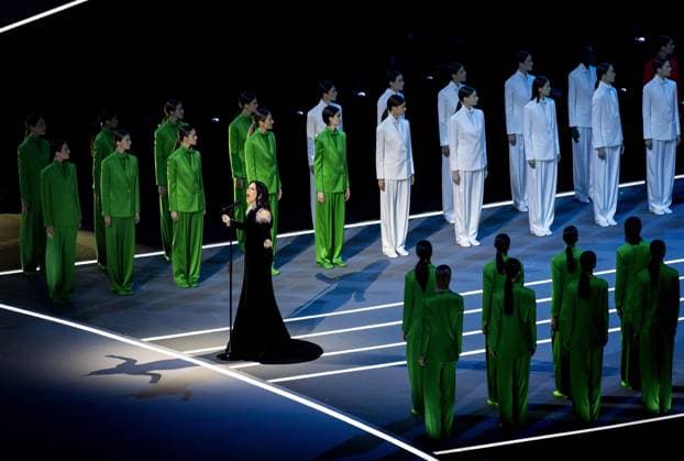 MILAN - Laura Pausini during the opening ceremony of the Winter Olympics at the San Siro Stadium. ROBIN VAN LONKHUIJSEN ANP xVIxANPxSportx xxANPxIVx 549841141 originalFilename: 549841141.jpg