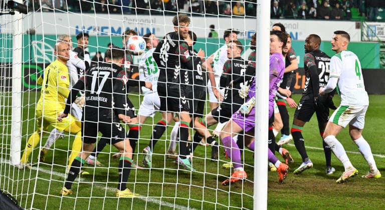 06 02 2026 Soccer Season 2025 2026 2 Soccer Bundesliga 21 Matchday SpVgg Greuther Fürth SGF Kleeblatt 1 FC Magdeburg FCM Sportfoto Zink xwoxzix DFL regulations prohibit any use of photographs as image sequences and or quasi video only for editorial use Alexander Nollenberger 17, 1 FC Magdeburg FCM clears on goal line in last second chance goal chance