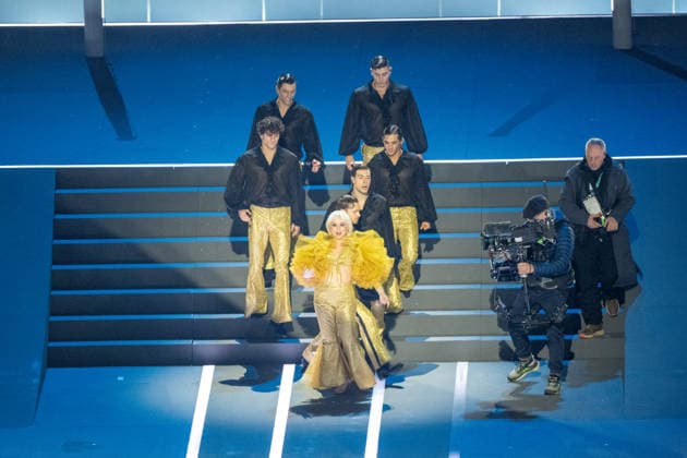 2026-02-06 - Milano Cortina 2026 Winter Olympics MILAN, ITALY - FEBRUARY 6: Performers during the opening ceremony of the Milano Cortina 2026 Winter Olympics at the San Siro Stadium on February 6, 2026 in Milan, Italy Milan San Siro Stadium Italy Content not available for redistribution in The Netherlands directly or indirectly through any third parties. Copyright: xAndrexWeeningx