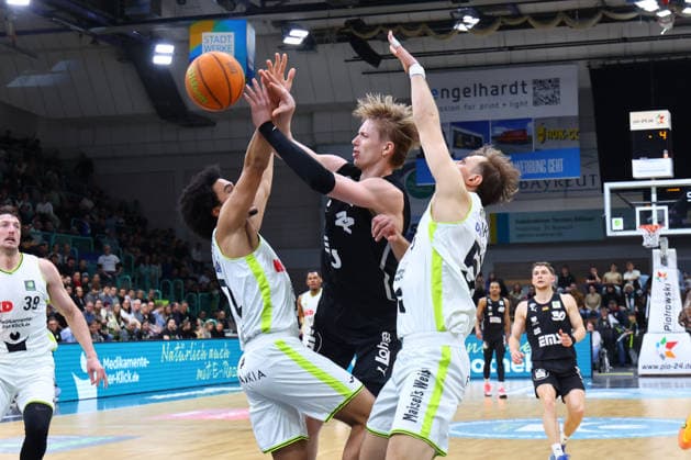 Basketball, 2. BL, ProA, BBC Bayreuth - Nürnberg Falcons