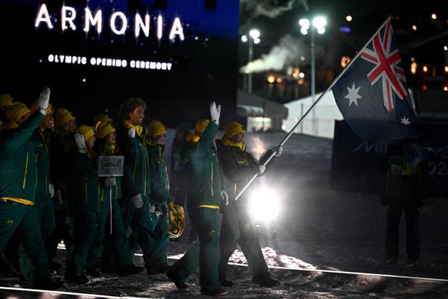 2026 WINTER Olympic Games, Olympische Spiele, Olympia, OS Flagbearers Matt Graham and Jakara Anthony lead team Australia during the Opening Ceremony of the 2026 Milano Cortina Winter Olympic Games at Livigno Snow Park, in Italy, Friday, February 6, 2026. ( NO ARCHIVING, EDITORIAL USE ONLY LVIGNO SONDRIO ITALY  Copyright: xDANxHIMBRECHTSx 20260207133328638537