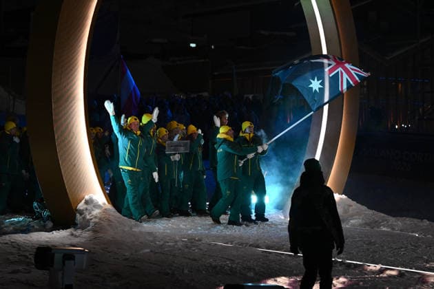 2026 WINTER Olympic Games, Olympische Spiele, Olympia, OS Flagbearers Matt Graham and Jakara Anthony lead team Australia during the Opening Ceremony of the 2026 Milano Cortina Winter Olympic Games at Livigno Snow Park, in Italy, Friday, February 6, 2026. ( NO ARCHIVING, EDITORIAL USE ONLY LVIGNO SONDRIO ITALY  Copyright: xDANxHIMBRECHTSx 20260207196400980095