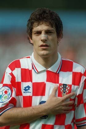 Croatia V Portugal, UEFA EURO, EM, Europameisterschaft,Fussball 1996 Group D Slaven Bilic of Croatia portrait before the UEFA Euro 1996 Group D match between Croatia and Portugal at City Ground on June 19, 1996 in Nottingham, England. Nottingham City Ground England United Kingdom Copyright: xAllstarxPicturexLibraryxLtdx