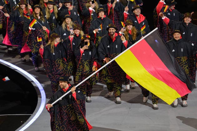 260206 Leon Draisaitl of Germany during the Opening Ceremony of the 2026 Winter Olympics on February 6, 2026 in Milan. Photo: Joel Marklund BILDBYRAN kod JM JM0781 bbeng Olympic Games, Olympische Spiele, Olympia, OS olympics winter olympics os ol olympiska spel vinter-os olympiske leker milano cortina 2026 milan cortina 2026 milano cortina 2026 olympic games milano cortina 2026 winter olympic games milano cortina-os milano cortina-ol vinter-ol opening ceremony invigning invigningsceremoni *** 260206 Leon Draisaitl of Germany during the Opening Ceremony of the 2026 Winter Olympics on February 6, 2026 in Milan Photo Joel Marklund BILDBYRAN code JM JM0781 bbeng olympic games olympics winter olympics os ol olympiska spel vinter os olympiske leker milano cortina 2026 milan cortina 2026 milano cortina 2026 olympic games milano cortina 2026 winter olympic games milano cortina os milano cortina ol vinter ol opening ceremony invigning invigningsceremoni  Copyright: JOELxMARKLUND BB260206JM070