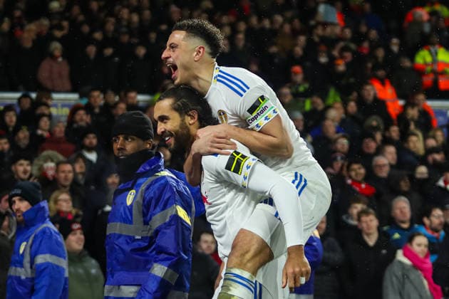 Leeds United v Nottingham Forest, Premier League Dominic Calvert-Lewin Of Leeds United scores a GOAL 3-0 and celebrates during the Leeds United v Nottingham Forest Premier League match at Elland Road, Leeds, England on 6 February 2026 Credit: Lee Keuneke Every Second Media Editorial use only. All images are copyright Every Second Media Limited. No images may be reproduced without prior permission. All rights reserved. Premier League and Football League images are subject to licensing agreements with Football DataCo Limited. see https: www.football-dataco.com Copyright: xIMAGO EveryxSecondxMediax ESM-1788-0061 LeexKeunekex xEveryxSecondxMediax