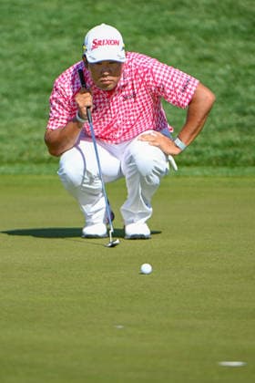 SCOTTSDALE, AZ - FEBRUARY 06: Hideki Matsuyama (JPN) looks over his birdie putt on 8 during the second round of the Waste Management Phoenix Open on February 6, 2026, at TPC Scottsdale, Scottsdale, Arizona. (Photo by Ken Murray Icon Sportswire) GOLF: FEB 06 PGA, Golf Herren WM Phoenix Open EDITORIAL USE ONLY Icon2602060242