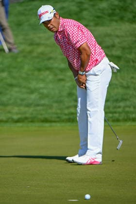 SCOTTSDALE, AZ - FEBRUARY 06: Hideki Matsuyama (JPN) reacts to barely missing his birdie putt on 8 during the second round of the Waste Management Phoenix Open on February 6, 2026, at TPC Scottsdale, Scottsdale, Arizona. (Photo by Ken Murray Icon Sportswire) GOLF: FEB 06 PGA, Golf Herren WM Phoenix Open EDITORIAL USE ONLY Icon2602060252