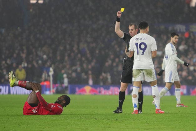 Leeds United v Nottingham Forest, Premier League Noah Okafor of Leeds United receives a yellow card from Referee Peter Bankes during the Premier League match between Leeds United and Nottingham Forest at Elland Road, Leeds, UK on 6 February 2026. Leeds Elland Road West Yorkshire UK Editorial use only DataCo restrictions apply See www.football-dataco.com , Copyright: xAlunxRobertsx PSI-23686-0093