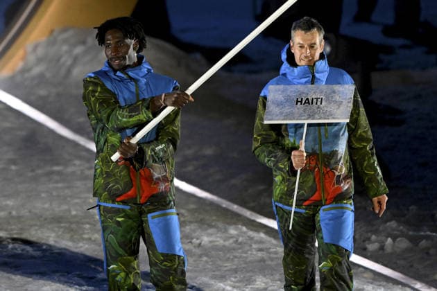 Predazzo, Italy, February 06th 2026. Haiti enter Opening Ceremony of the Olympic Winter games, Winterspiele,Spiele, Summer games 2026 in Predazzo, Italy. (Photo by Igor Kupljenik Sports Press Photo)  Copyright: xIgorxKupljenikx xSPPx Sportspressphoto_SPR89141