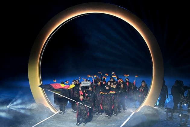 SCHMID Katharina Team Deutschland Fahnenträgerin der Deutschen Mannschaft in Predazzo Olympische Eroeffnungsfeier 2026 in Predazzo Olympics - Olympische Winterspiele 2026 Mailand - Cortina 06 - 22 Februar 2026 in Italien am 06.02.2026 in Predazzo *** SCHMID Katharina Team Germany Flag bearer of the German team in Predazzo Olympic Opening Ceremony 2026 in Predazzo Olympics Olympic Winter Games 2026 Milan Cortina 06 22 February 2026 in Italy on 06 02 2026 in Predazzo Copyright: xx