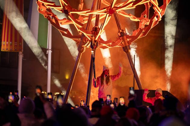 February 6, 2026, Cortina D ampezzo, Belluno, Italy: Italian Sofia Goggia lights the Olympic Cauldron in the Piazza Venezia at the Cortina d Ampezzo opening ceremony during the 2026 Winter Olympics on Friday in Cortina d Ampezzo. Cortina D ampezzo Italy - ZUMAj89_ 20260206_oly_j89_089 Copyright: xPaulxKitagakixJr.x