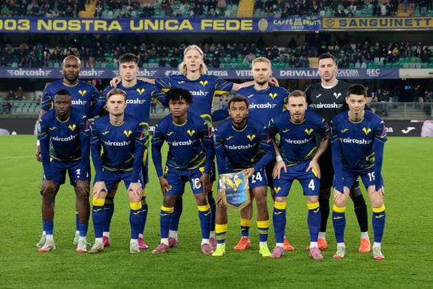 Italian Serie A soccer match Hellas Verona FC vs AC Pisa 1909 in Verona, Italy - 6 Feb 2026 Line up of Hellas Verona FC during the Italian Serie A soccer match Hellas Verona FC vs AC Pisa 1909 at Marcantonio Bentegodi Stadium. Final score Hellas Verona FC 0:0 AC Pisa 1909 Verona Italy Copyright: xEmanuelexPennacchiox xSOPAxImagesx _5EP6100
