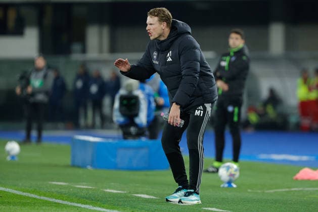 February 6, 2026, Verona, Italy: Oscar Hiljemark head coach of AC Pisa 1909 seen during the Italian Serie A soccer match Hellas Verona FC vs AC Pisa 1909 at Marcantonio Bentegodi Stadium..Final score Hellas Verona FC 0:0 AC Pisa 1909 Verona Italy - ZUMAs197 20260206_aaa_s197_426 Copyright: xEmanuelexPennacchiox