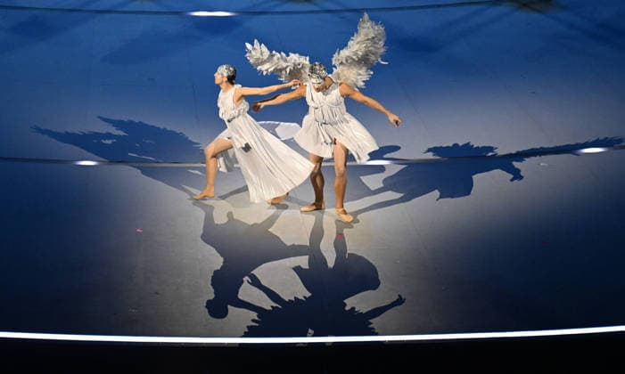 260206 -- MILAN, Feb. 6, 2026 -- A duet on the myth of Cupid and Psyche is staged during the opening ceremony of the Milan-Cortina 2026 Olympic Winter games, Winterspiele,Spiele, Summer games at the San Siro Olympic Stadium in Milan, Italy, Feb. 6, 2026. MICO2026ITALY-MILAN-CORTINA 2026-OLYMPIC WINTER GAMES-OPENING CEREMONY ChengxMin  (MICO2026)ITALY-MILAN-CORTINA 2026-OLYMPIC WINTER GAMES-OPENING CEREMONY IMAGO ChengxMin  imago images 0847008823
