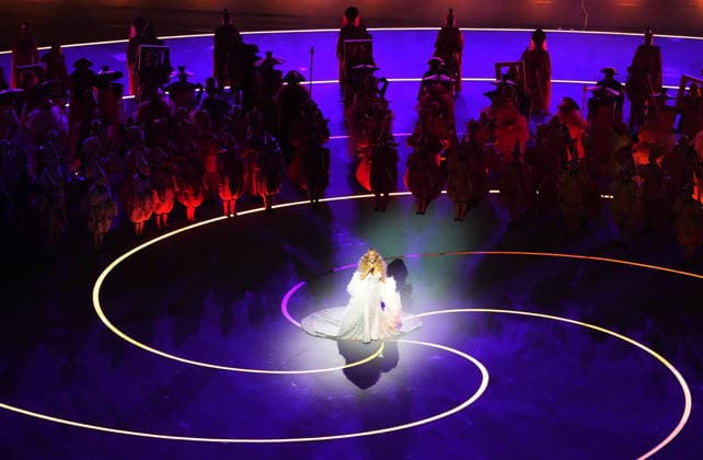 260206 -- MILAN, Feb. 6, 2026 -- Mariah Carey performs during the opening ceremony of the Milan-Cortina 2026 Olympic Winter games, Winterspiele,Spiele, Summer games at the San Siro Olympic Stadium in Milan, Italy, Feb. 6, 2026. MICO2026ITALY-MILAN-CORTINA 2026-OLYMPIC WINTER GAMES-OPENING CEREMONY XuexYuge  (MICO2026)ITALY-MILAN-CORTINA 2026-OLYMPIC WINTER GAMES-OPENING CEREMONY IMAGO XuexYuge  imago images 0847010071