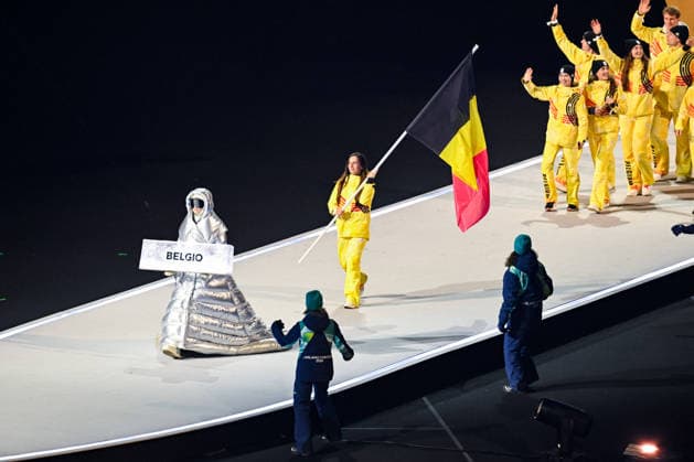 Winter Olympic Games, Olympische Spiele, Olympia, OS Milano Cortina 2026 Delegations Parade San Siro Stadium - Milan, Italy Winter Olympic Games Milano Cortina 2026 Delegations Parade San Siro Stadium - Milan, Italy Winter Olympic Games Milano Cortina 2026 Delegations Parade San Siro Stadium - Milan, Italy 6th February 2026 SGPItalia id 134457_004 Not Exclusive  Copyright: xALFONSOxCATALANO SGPITALIAx  Copyright: xIMAGO SGPItaliax
