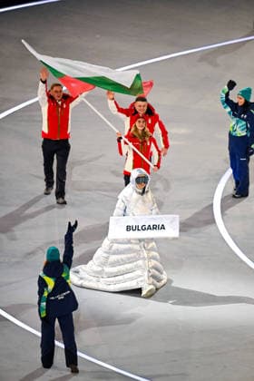 Winter Olympic Games, Olympische Spiele, Olympia, OS Milano Cortina 2026 Delegations Parade San Siro Stadium - Milan, Italy Winter Olympic Games Milano Cortina 2026 Delegations Parade San Siro Stadium - Milan, Italy Winter Olympic Games Milano Cortina 2026 Delegations Parade San Siro Stadium - Milan, Italy 6th February 2026 SGPItalia id 134457_004 Not Exclusive  Copyright: xALFONSOxCATALANO SGPITALIAx  Copyright: xIMAGO SGPItaliax