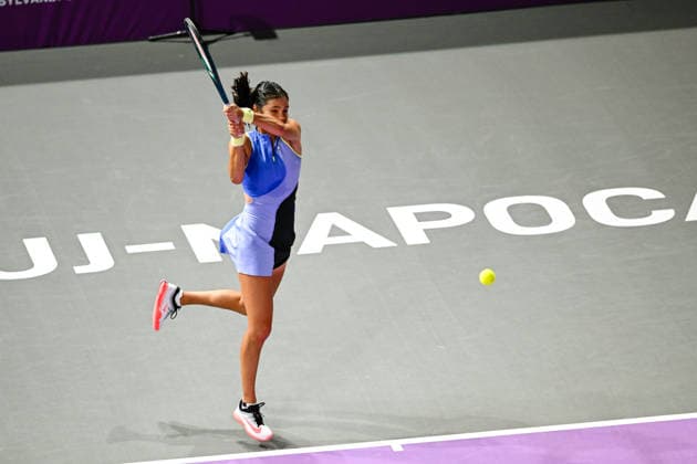 Transylvania Open 2026 - WTA, Tennis Damen 250 Tournament - Semi-finals Emma Raducanu plays during the Transylvania Open 2026 Semi-finals at BT Arena in Cluj-Napoca, Romania, on February 6, 2026. Cluj-Napoca Romania  Copyright: xFlaviuxBuboix originalFilename:buboi-notitle260206_np7bm.jpg