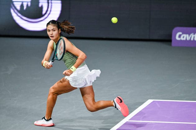 Transylvania Open 2026 - WTA, Tennis Damen 250 Tournament - Semi-finals Emma Raducanu plays during the Transylvania Open 2026 Semi-finals at BT Arena in Cluj-Napoca, Romania, on February 6, 2026. Cluj-Napoca Romania  Copyright: xFlaviuxBuboix originalFilename:buboi-notitle260206_np9pT.jpg