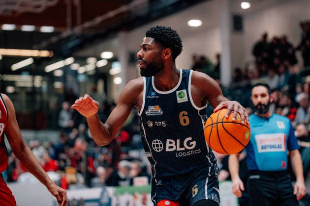 BB 2BL SBB Baskets Eisbaeren Bremerhaven Carlos Deshawn Carter Eisbaeren Bremerhaven during the 2025 2026 season in the 2 Barmer Basketball Bundesliga Pro A on matchday 21 SBB Baskets and Eisbaeren Bremerhaven at the Wolfgang Lakenmacher Halle on February 6, 2026 in Magdeburg, Sachsen Anhalt, Germany
