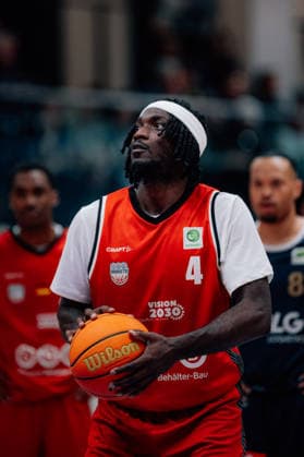 BB 2BL SBB Baskets Eisbaeren Bremerhaven DeVondre Malik SBB Baskets during the 2025 2026 season in the 2 Barmer Basketball Bundesliga Pro A on matchday 21 SBB Baskets and Eisbaeren Bremerhaven at the Wolfgang Lakenmacher Halle on February 6, 2026 in Magdeburg, Sachsen Anhalt, Germany