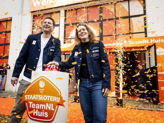 MILAN Sven Kramer and Ireen Wüst open the TeamNL House. The House is where Dutch people gather during the Winter Olympics to celebrate, among other things, the successes of Dutch athletes. ROBIN VAN LONKHUIJSEN ANP xVIxANPxSportx xxANPxIVx 549899476 originalFilename: 549899476.jpg