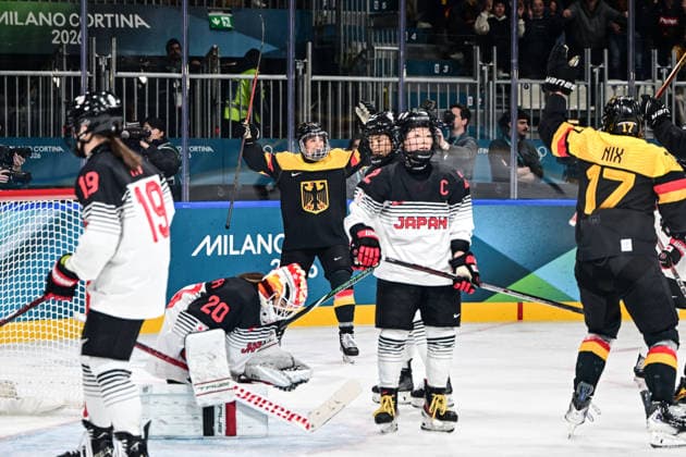 Goal celebration 3:0 from Nicola Hadraschek 11 (Germany), Ice hockey, Eishockey Women™s Prelim Round Group B, Germany - Japan, Milano Cortina 2026 Olympic Games, Olympische Spiele, Olympia, OS 07-02-2026 *** Goal celebration 3 0 from Nicola Hadraschek 11 Germany , Ice Hockey Women™s Prelim Round Group B, Germany Japan, Milano Cortina 2026 Olympic Games 07 02 2026 Copyright: HMBxMedia MarcxNiemeyer