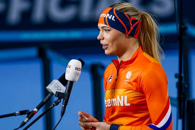 Jutta Leerdam of the Netherlands speaking with journalist Around the Games, Milano Cortina 2026 Winter Olympics: Day 1, Speed skating, Eisschnelllauf - Milano Cortina 2026 Winter Olympics: Day 1, Milano Speed Skating Stadium, February 7, 2026, Milan, Italy.