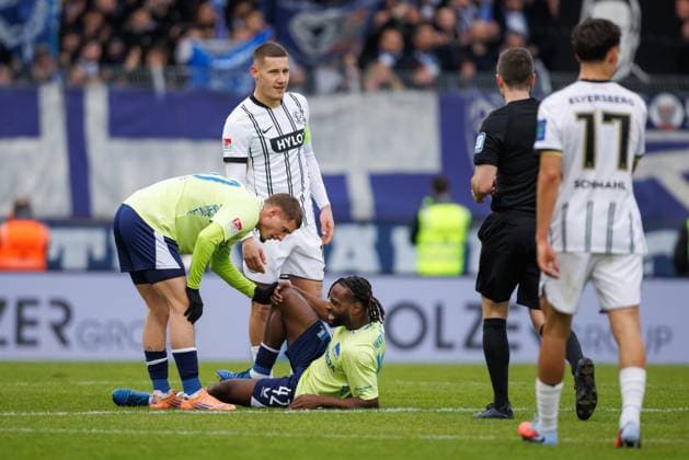 Dyovaisio Zeefunk Hertha BSC Berlin injured, SV Elversberg vs Hertha BSC Berlin, Football, 2 Bundesliga, 21 Matchday, Season 2025 2026, 07 02 2026 DFB regulations prohibit any use of photographs as image sequences and or quasi video SV Elversberg vs Hertha BSC Berlin, Football, 2 Bundesliga, 21 Matchday, Season 2025 2026, 07 02 2026 Copyright: xEibner-Pressefoto AlexanderxNeisx EP_ANS
