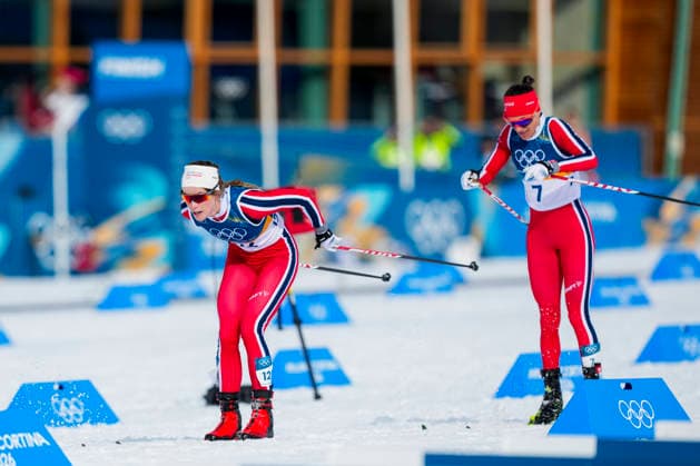Winter Olympics in Milan Cortina 2026 Val di Fiemme, Italy 20260207. Kristin Austgulen Fosnaes from Norway and Heidi Weng from Norway during the women s cross-country 20 km Skiathlon at Lago di Tesero during the Winter Olympics in Milano Cortina 2026. Photo: Lise Aserud NTB Val di Fiemme Italy EDITORIAL USE ONLY. RESTRICTED USE FOR BETTING COMPANIES Ref:_SPOONmWVpnSfxM.jpg *** Winter Olympics in Milan Cortina 2026 Val di Fiemme, Italy 20260207 Kristin Austgulen Fosnaes from Norway and Heidi Weng from Norway during the women s cross country 20 km Skiathlon at Lago di Tesero during the Winter Olympics in Milano Cortina 2026 Photo Lise Aserud NTB Val di Fiemme Italy EDITORIAL USE ONLY RESTRICTED USE FOR BETTING COMPANIES  Copyright: xLisexAserudx xNTBx