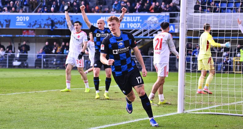 07 02 2026 Soccer Season 2025 2026 2 Soccer Bundesliga 21 Matchday SC Paderborn 07 SCP 1 FC Nürnberg FCN Club Sportfoto Zink xwoxzix DFL regulations prohibit any use of photographs as image sequences and or quasi video only for editorial use Torjubel Jubel nach Treffer Tor Torschuß zum 2 0 durch Laurin Curda 17, SC Paderborn 07