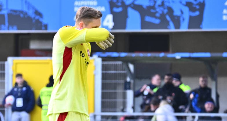 07 02 2026 Soccer Season 2025 2026 2 Soccer Bundesliga 21 Matchday SC Paderborn 07 SCP 1 FC Nuremberg FCN Club Sportfoto Zink xwoxzix DFL regulations prohibit any use of photographs as image sequences and or quasi video only for editorial use Jan Reichert 1, 1 FC Nuremberg FCN disappointed disappointment