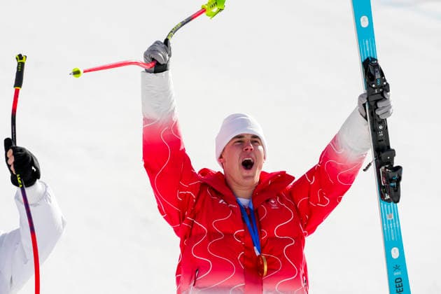 Winter Olympics in Milan Cortina 2026 Bormio, Italy 20260207. Franjo von Allmen from Switzerland on the podium after the men s alpine downhill at the Winter Olympics in Milan Cortina 2026. Photo: Cornelius Poppe NTB Bormio Italy EDITORIAL USE ONLY. RESTRICTED USE FOR BETTING COMPANIES Ref:_SPOWETi81_lKjc.jpg *** Winter Olympics in Milan Cortina 2026 Bormio, Italy 20260207 Franjo von Allmen from Switzerland on the podium after the men s alpine downhill at the Winter Olympics in Milan Cortina 2026 Photo Cornelius Poppe NTB Bormio Italy EDITORIAL USE ONLY RESTRICTED USE FOR BETTING COMPANIES  Copyright: xCorneliusxPoppex xNTBx