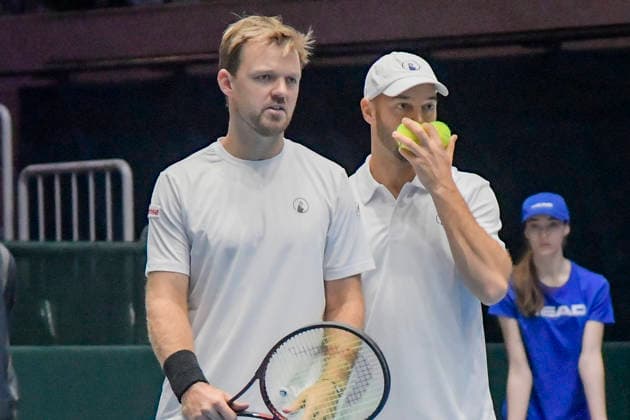 from left in the picture Kevin Krawietz GER Tim Pütz GER 07 02 2026 Tennis Davis Cup Qualifiers 2026 Germany vs Peru , Castello, Duesseldorf, Copyright: xpepphotox xHorstxMauelshagenx pep00321, pep_20260207_hm