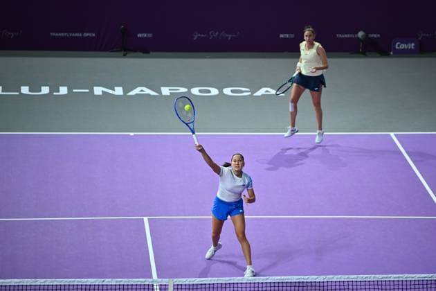Sara Sorribes Tormo of Spain and Kamilla Rakhimova of Uzbekistan play against Saisai Zheng and Xinyu Wang of China during the Transylvania Open 2026 double final, a WTA250 Tournament, at BT Arena, in Cluj-Napoca, Romania, February 07, 2025. Transylvania Open 2026 - WTA, Tennis Damen 250 Tournament - Double FinalCluj Napoca Romania  Copyright: xAlexxNicodim Shutterstockx 16526889h