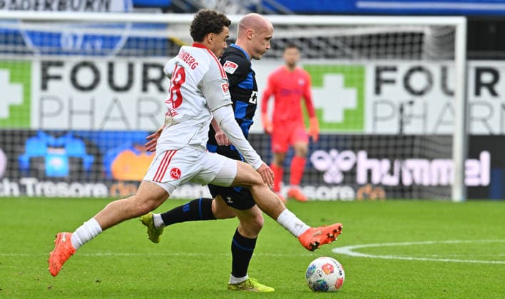 07 02 2026 Soccer Season 2025 2026 2 Soccer Bundesliga 21 Matchday SC Paderborn 07 SCP 1 FC Nürnberg FCN Club Sportfoto Zink xwoxzix DFL regulations prohibit any use of photographs as image sequences and or quasi video only for editorial use Rafael Lubach 18, 1 FC Nürnberg FCN Sven Michel 11, SC Paderborn 07