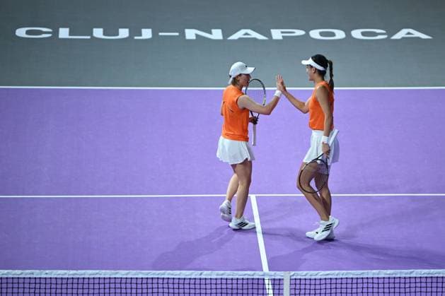Saisai Zheng and Xinyu Wang of China play against Sara Sorribes Tormo of Spain and Kamilla Rakhimova of Uzbekistan during the Transylvania Open 2026 double final, a WTA250 Tournament, at BT Arena, in Cluj-Napoca, Romania, February 07, 2025. Transylvania Open 2026 - WTA, Tennis Damen 250 Tournament - Double FinalCluj Napoca Romania  Copyright: xAlexxNicodim Shutterstockx 16526889x