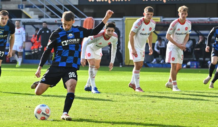 07 02 2026 Soccer Season 2025 2026 2 Soccer Bundesliga 21 Matchday SC Paderborn 07 SCP 1 FC Nuremberg FCN Club Sportfoto Zink xwoxzix DFL regulations prohibit any use of photographs as image sequences and or quasi video only for editorial use Sebastian Klaas 26, SC Paderborn 07 scores Goal Goal shot to 1 0 by penalty kick Penalty kick