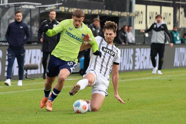 07 02 2025, Football, Men, 2 Bundesliga, Season 2025 2026, SV 07 Elversberg Hertha BSC Berlin, Maximilian Rohr SV 07 Elversberg , Michael Cuisance Hertha BSC Berlin Elversberg Ursapharm Arena an der Kaiserlinde Saarland Germany DEU Copyright: xFabianxKleerx