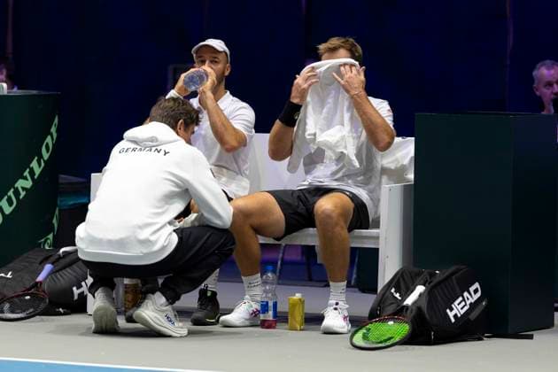 Davis Cup Germany Peru, 07 02 2026 Doubles Krawietz and Puetz GER vs Buse and Huertas del Pino PER during the Davis Cup Davis Cup Germany Peru at CASTELLO on February 7, 2026 in Duesseldorf, Germany Copyright: xBEAUTIFULxSPORTS KennyxBeelex