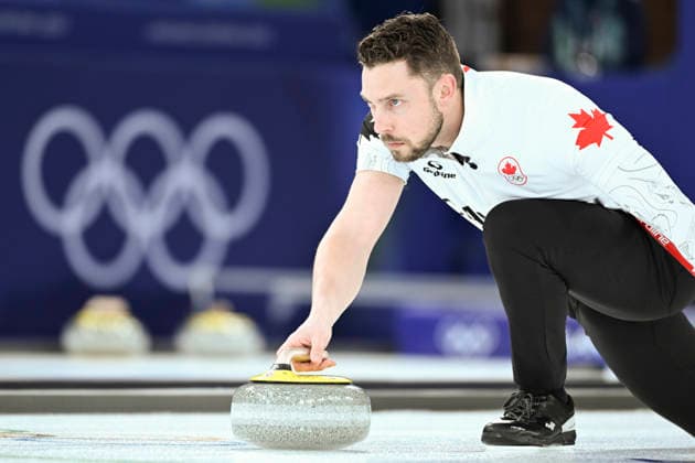(260207) -- CORTINA D AMPEZZO, Feb. 7, 2026 -- Brett Gallant of Canada competes during the curling mixed doubles round robin session 7 match between Britain and Canada of the 2026 Milan-Cortina Winter Olympics in Cortina D Ampezzo, Italy, Feb. 7, 2026. ) (MICO2026)ITALY-CORTINA D AMPEZZO-OLYMPIC Winter games, Winterspiele,Spiele, Summer games CURLING-MIXED DOUBLES-ROUND ROBIN LianxYi 