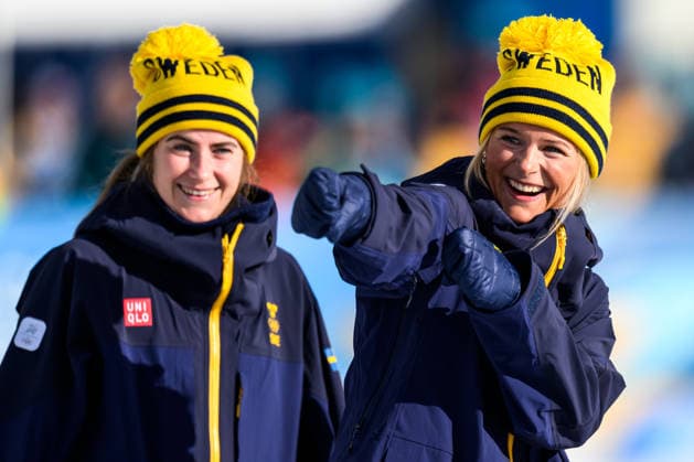 260207 Ebba Andersson of Sweden and Frida Karlsson of Sweden celebrate after the women s 20 km cross-country skiing skiathlon during day 1 of the 2026 Winter Olympics on February 7, 2026 in Val di Fiemme. Photo: Maxim Thore BILDBYRAN kod MT MT0961 skidor cross-country skiing langrenn Olympic Games, Olympische Spiele, Olympia, OS olympics winter olympics os ol olympiska spel vinter-os olympiske leker milano cortina 2026 milan cortina 2026 milano cortina 2026 olympic games milano cortina 2026 winter olympic games milano cortina-os milano cortina-ol vinter-ol 1 bbeng skiathlon dam os-guld guld jubel silver sverige *** 260207 Ebba Andersson of Sweden and Frida Karlsson of Sweden celebrate after the women s 20 km cross country skiing skiathlon during day 1 of the 2026 Winter Olympics on February 7, 2026 in Val di Fiemme Photo Maxim Thore BILDBYRAN kod MT MT0961 skidor cross country skiing langrenn olympic games olympics winter olympics os ol olympiska spel vinter os olympiske leker milano cortina 2026 milan cortina 2026 milano cortina 2026 olympic games milano cortina 2026 winter olympic games milano cortina os milano cortina ol vinter ol 1 bbeng skiathlon dam os guld guld jubel silver sverige  Copyright: MAXIMxTHORE BB260207MT083