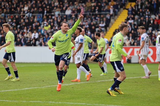 07 02 2025, Soccer, Men, 2 Bundesliga, Season 2025 2026, SV 07 Elversberg Hertha BSC Berlin, Goalscorer Pascal Klemens Hertha BSC Berlin Elversberg Ursapharm Arena an der Kaiserlinde Saarland Germany DEU Copyright: xFabianxKleerx