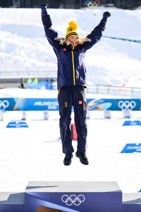 260207 Frida Karlsson of Sweden celebrates on the podium after the women s 20 km cross-country skiing skiathlon during day 1 of the 2026 Winter Olympics on February 7, 2026 in Val di Fiemme. Photo: Maxim Thore BILDBYRAN kod MT MT0961 skidor cross-country skiing langrenn Olympic Games, Olympische Spiele, Olympia, OS olympics winter olympics os ol olympiska spel vinter-os olympiske leker milano cortina 2026 milan cortina 2026 milano cortina 2026 olympic games milano cortina 2026 winter olympic games milano cortina-os milano cortina-ol vinter-ol 1 bbeng skiathlon dam os-guld guld jubel sverige *** 260207 Frida Karlsson of Sweden celebrates on the podium after the women s 20 km cross country skiing skiathlon during day 1 of the 2026 Winter Olympics on February 7, 2026 in Val di Fiemme Photo Maxim Thore BILDBYRAN kod MT MT0961 skidor cross country skiing langrenn olympic games olympics winter olympics os ol olympiska spel vinter os olympiske leker milano cortina 2026 milan cortina 2026 milano cortina 2026 olympic games milano cortina 2026 winter olympic games milano cortina os milano cortina ol vinter ol 1 bbeng skiathlon dam os guld guld jubel sverige  Copyright: MAXIMxTHORE BB260207MT089