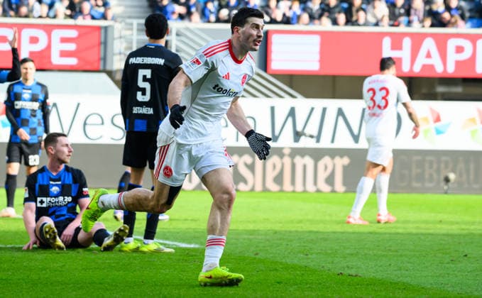 07 02 2026 Soccer Season 2025 2026 2 Soccer Bundesliga 21 Matchday SC Paderborn 07 SCP 1 FC Nürnberg FCN Club Sportfoto Zink xwoxzix DFL regulations prohibit any use of photographs as image sequences and or quasi video only for editorial use Torjubel Jubel nach Treffer Tor Torschuß zum 2 1 durch Luka Lochoshvili 24, 1 FC Nürnberg FCN