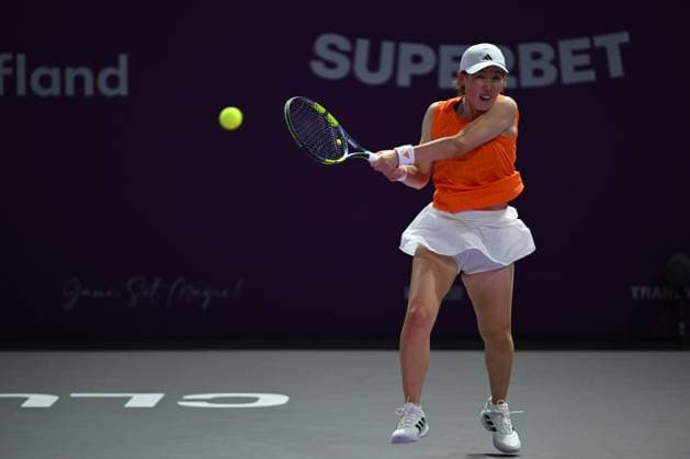 Saisai Zheng and Xinyu Wang of China play against Sara Sorribes Tormo of Spain and Kamilla Rakhimova of Uzbekistan during the Transylvania Open 2026 double final, a WTA250 Tournament, at BT Arena, in Cluj-Napoca, Romania, February 07, 2025. Transylvania Open 2026 - WTA, Tennis Damen 250 Tournament - Double FinalCluj Napoca Romania  Copyright: xAlexxNicodim Shutterstockx 16526889bx