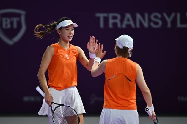 Saisai Zheng and Xinyu Wang of China play against Sara Sorribes Tormo of Spain and Kamilla Rakhimova of Uzbekistan during the Transylvania Open 2026 double final, a WTA250 Tournament, at BT Arena, in Cluj-Napoca, Romania, February 07, 2025. Transylvania Open 2026 - WTA, Tennis Damen 250 Tournament - Double FinalCluj Napoca Romania  Copyright: xAlexxNicodim Shutterstockx 16526889by