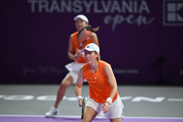 Saisai Zheng and Xinyu Wang of China play against Sara Sorribes Tormo of Spain and Kamilla Rakhimova of Uzbekistan during the Transylvania Open 2026 double final, a WTA250 Tournament, at BT Arena, in Cluj-Napoca, Romania, February 07, 2025. Transylvania Open 2026 - WTA, Tennis Damen 250 Tournament - Double FinalCluj Napoca Romania  Copyright: xAlexxNicodim Shutterstockx 16526889bt